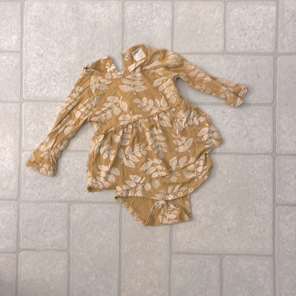 SpearmintLOVE baby one piece